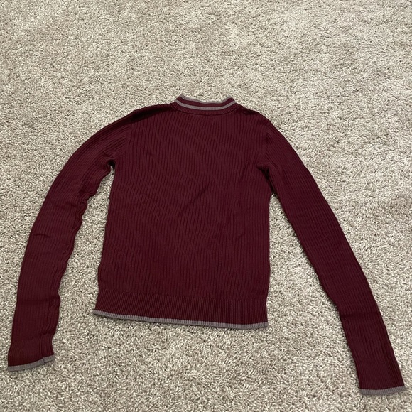 Low turtle neck ribbed sweater - Picture 1 of 2